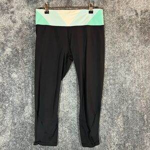 Lululemon Leggings Womens 6 Black Crop 22" Inseam Yoga Athleisure Stretch Gym